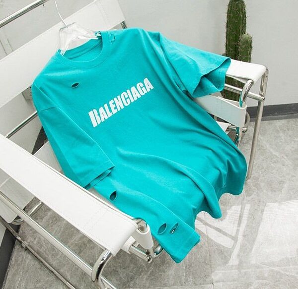 定番バレンシアガ 偽物 DESTROYED FLATGROUND Tシャツ 2色 bam86561