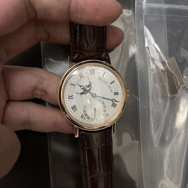 累積売上総額第１位！ブレゲ クラシック ムーンフェイズ コピー メンズ 40 mm 時計 buo40603
