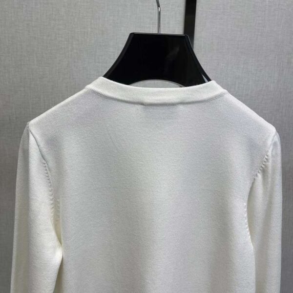 ★日本!!人気！シャネル 偽物 ロゴ カラーブロッキングニットボトムシャツ sht25194