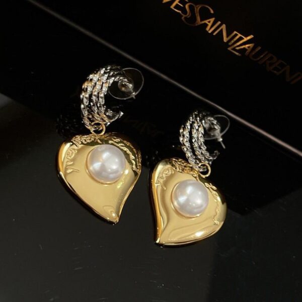 関税込サンローラン YSL パール ピアス スーパーコピー Sao70628