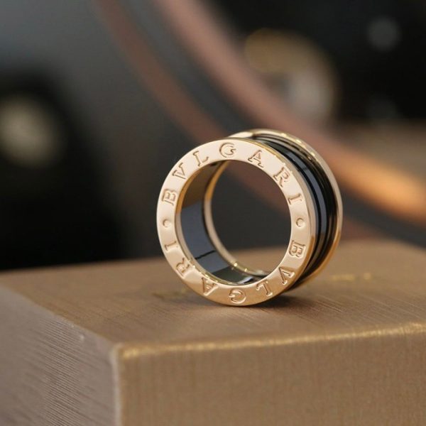 大人気!! 高品質♪♪♪ブルガリ  B.ZERO1 18Kゴールド 1バンドリング 偽物 But37151