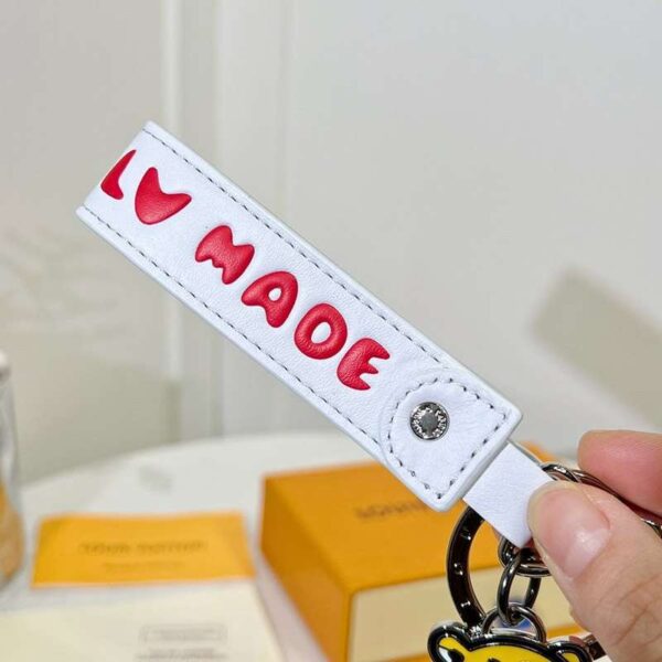 ☆超人気☆早い者勝ち♡ルイヴィトン Nigo キーホルダー スーパーコピーN級品 vuw65130