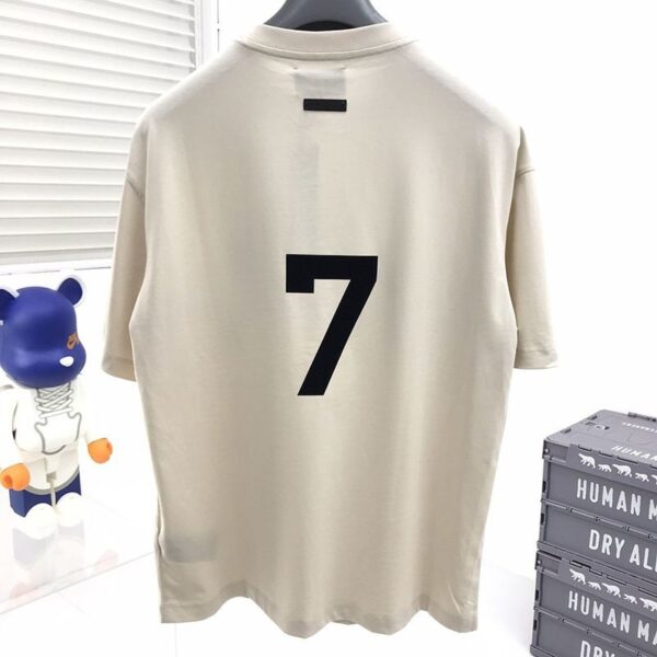 21-22AW Fear of God コピー エッセンシャルズ キッズ半袖ロゴ入りＴシャツ fem88885