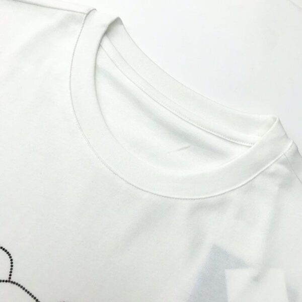 累積売上総額第１位！プラダ ロゴ コットンTシャツ 偽物 ホワイト puv92030