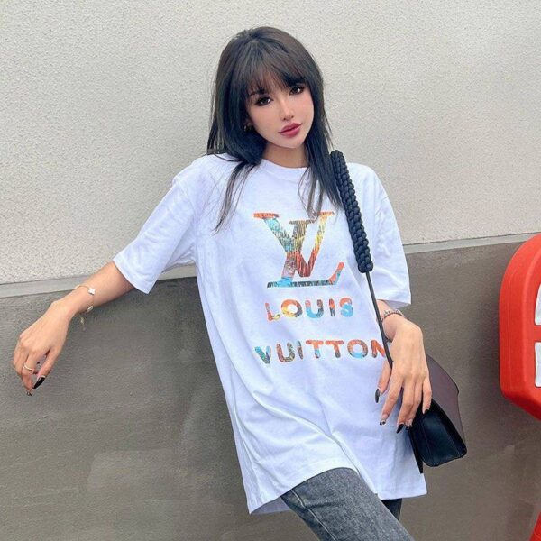 目を惹くカラールイヴィトン 偽物 ロゴ コットン Tシャツ vul14296