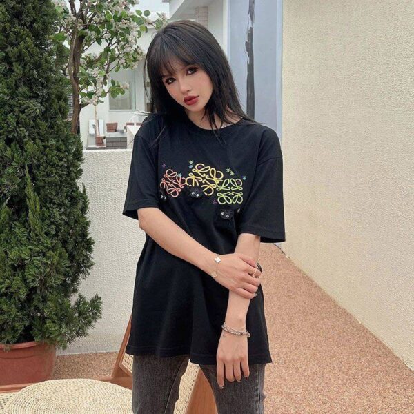 ロエベ 偽物『千と千尋の神隠し』ススワタリ アナグラム Tシャツ (コットン) lob44738