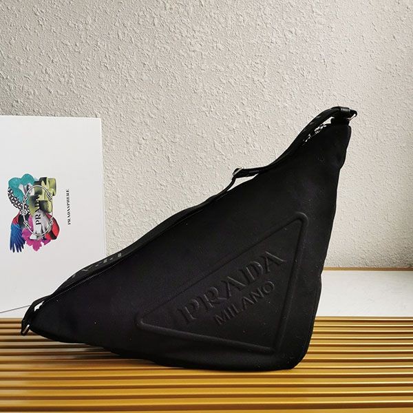 希少色 プラダ トライアングル キャンバスバッグ スーパーコピー 2VY007