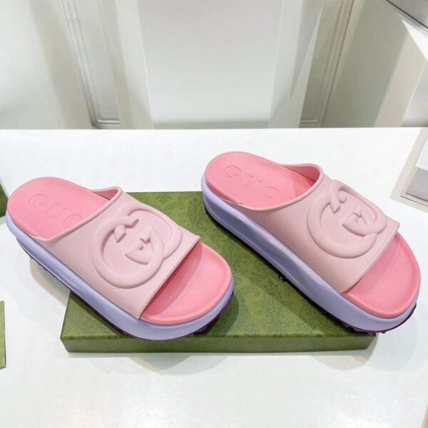 ♡足元上品に♪グッチ GG マフィン厚底サンダル 偽物 入手困難 gup53923