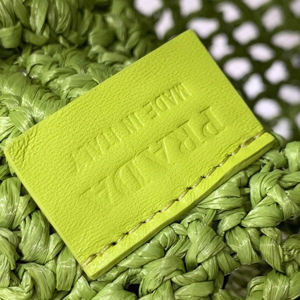 人気No1 プラダ かごバッグ★ラフィアトートバッグ 偽物 ロゴ刺繍ストロー pun18203