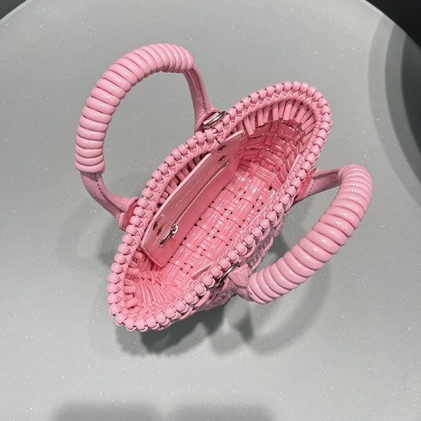大人気!!新色 バレンシアガ★Bistro Bucket Bagビストロバケットバッグ 偽物 bay32784
