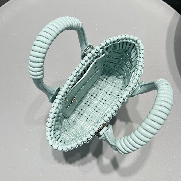 バレンシアガ Bistro XXSストラップ 偽物 ビストロバケットバッグ