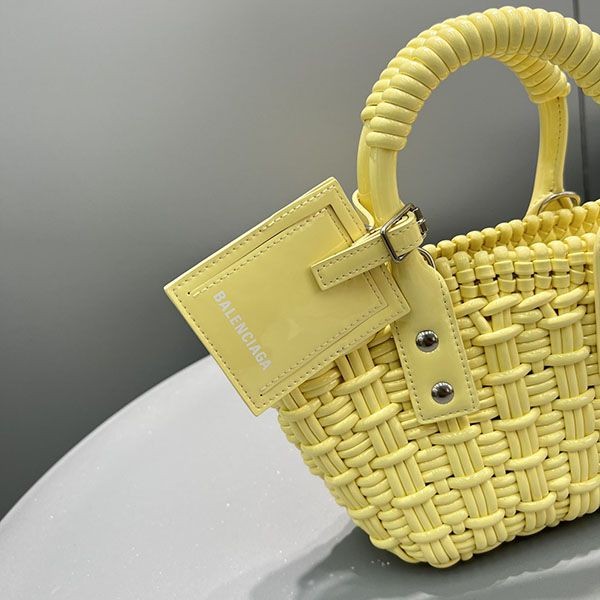 バレンシアガ★Bistro Bucket Bag 偽物ビストロバケットバッグ bac04215