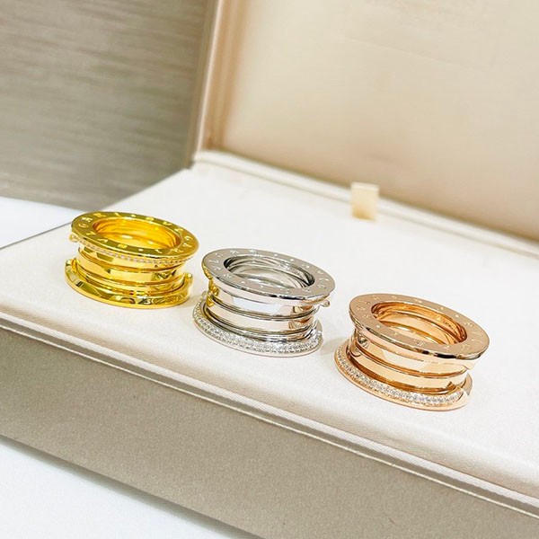 世界中で大人気♪ブルガリ【ビーゼロワン】18K ピンクゴールド リング 偽物 Buk61054
