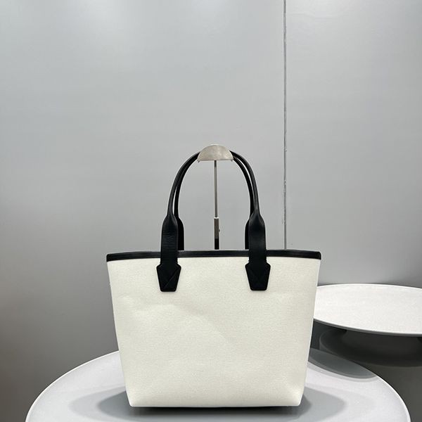 ★日本!!人気！【バレンシアガ】Cities Series スモールトートバッグ コピー bab66117