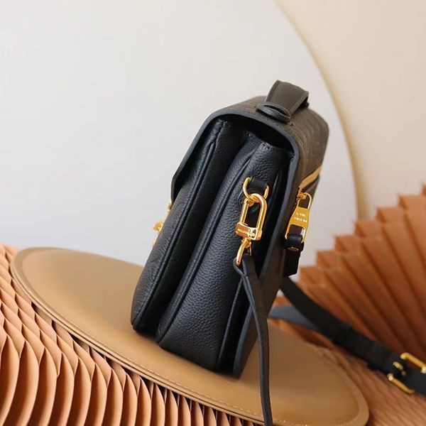 日本未入荷☆​ルイヴィトン☆ポシェット メティス ショルダーバッグ コピー M41487