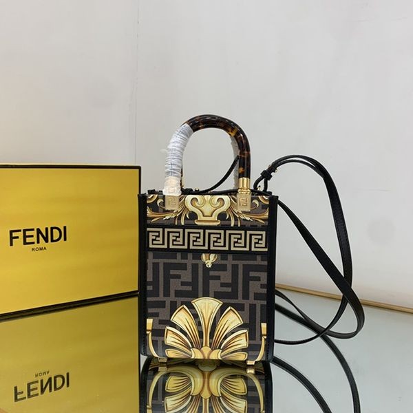 【フェンディ×ヴェルサーチェ コピー】Fendace◆Sunshine Mini ショッパーバッグ fez34488
