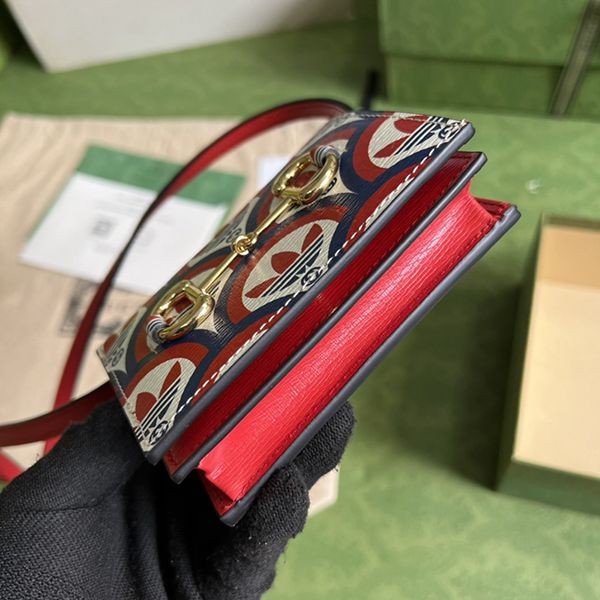 大人気コラボ アディダス×グッチ 偽物 ロゴ入りカードケース ショルダーバッグ 702248UWLBG4169