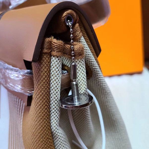 大人気！エルメス エールバッグ Herbag Zip 31 PMサイズトートバッグ erv20228