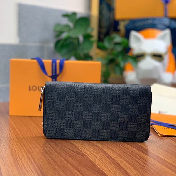 ☆超人気☆ルイヴィトン ジッピーウォレット コピー 長財布 M63076