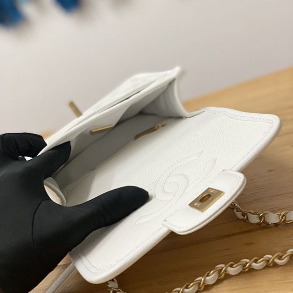 ☆超人気☆シャネル スモール トップハンドルフラップバッグ 偽物 she52944