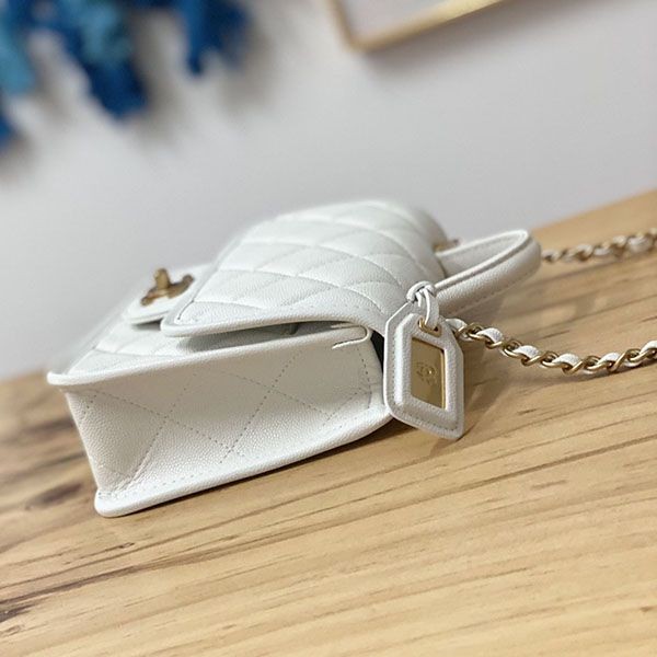 ☆超人気☆シャネル スモール トップハンドルフラップバッグ 偽物 she52944