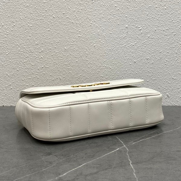セリーヌ チェーン ショルダーバッグ 偽物 マトラッセ モノクローム 2色 111273EPZ04LU