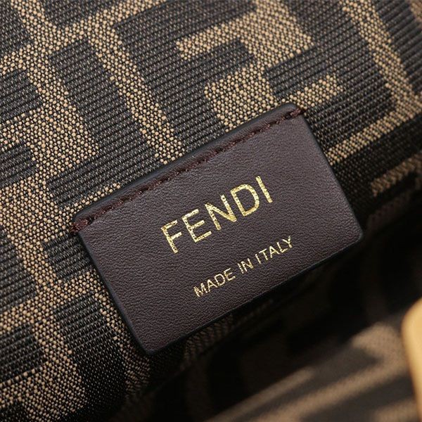 大人気！フェンディ ファースト スモール モヘアウール バッグ コピー fec18707