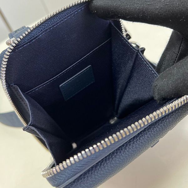 送料込ルイヴィトン フォン ポーチ ショルダーバッグ 偽物 vuc46128