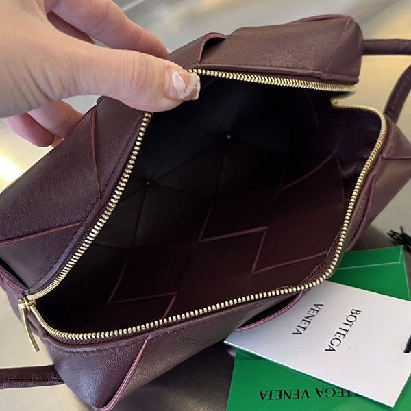 ボッテガ カセット スモール 偽物 ショルダーバッグ boh66191