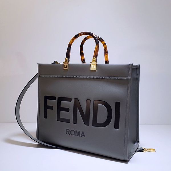 確保済みフェンディ コピー サンシャイン ロゴ ショッピング トートバッグ fem38505