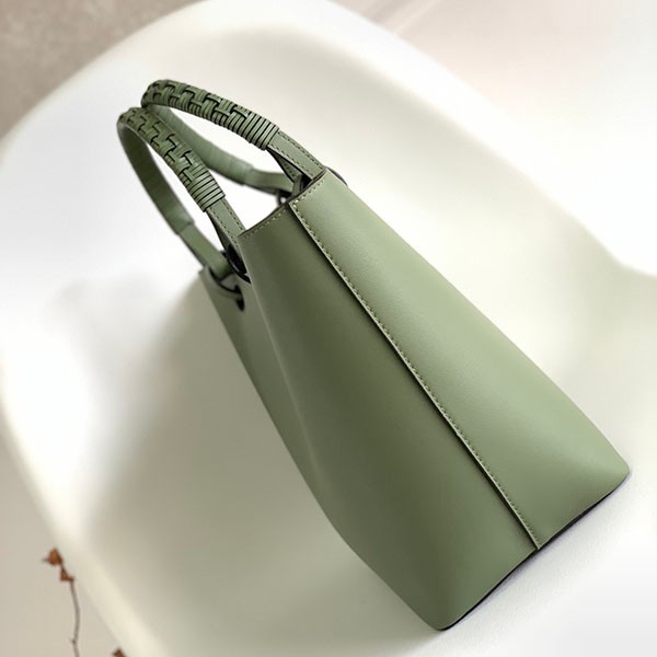 セール新作21AW◆ロエベ トートバッグ 偽物◆ANAGRAM◆レザー lor65536