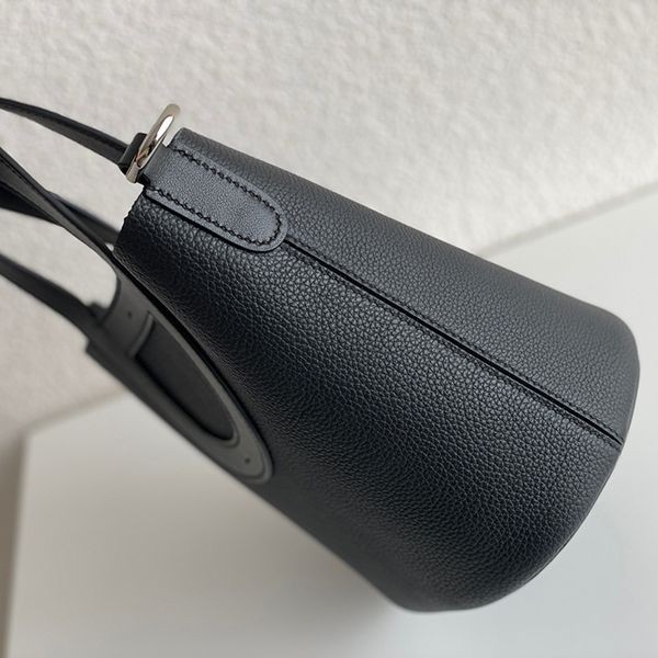 希少 エルメス イン ザ ループ 18 トートバッグ 偽物 ero52528
