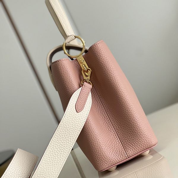 プレゼント最適 ルイヴィトン バッグ コピー CAPUCINES MM カプシーヌMM vuu25137