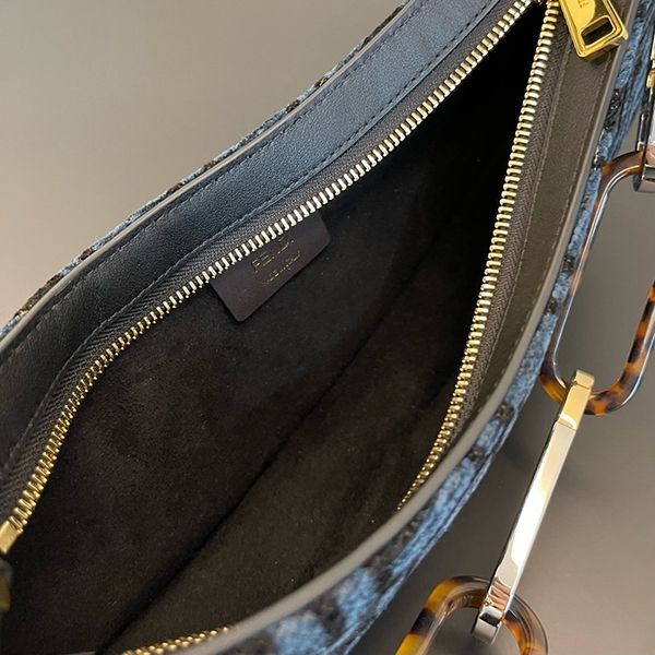 ☆超人気☆フェンディ ショルダーバッグ 偽物 2Way ロゴ O LOCK SWING HOBO fet74122