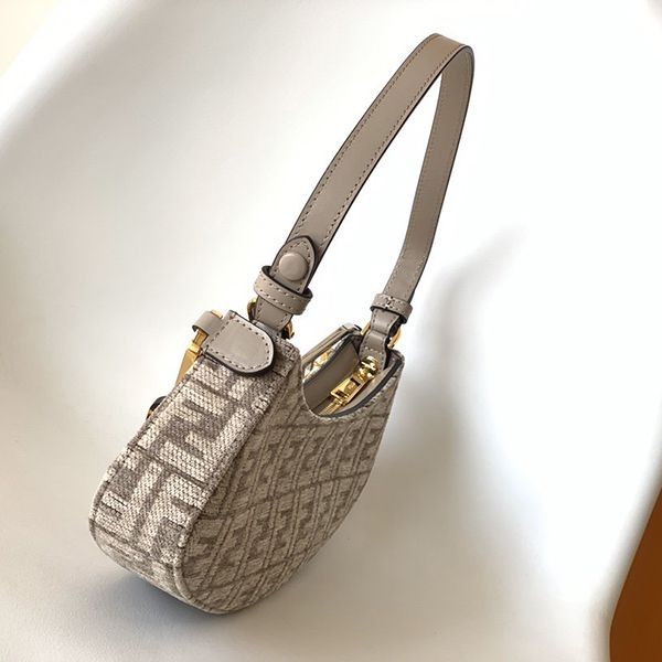 速達発送 フェンディ ショルダーバッグ コピー 2Way ロゴ O LOCK SWING HOBO feq62460