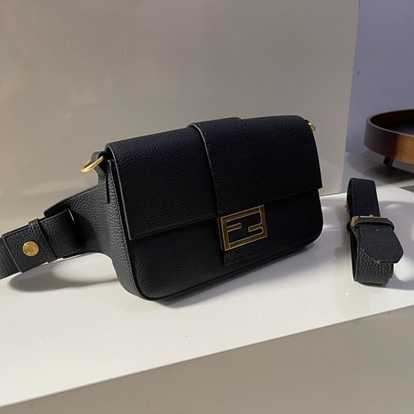 激安価格！フェンディ マイクロ フラット バゲット レザー バッグ 偽物 fed13953
