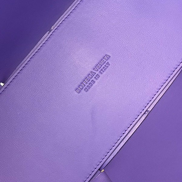 ボッテガヴェネタ ミディアム アルコ 偽物 トートバッグ bom76039