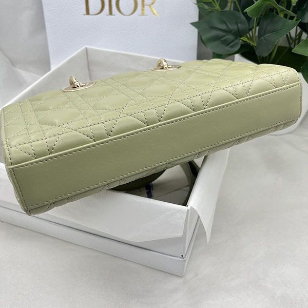 使い勝手良し ディオール レディD-JOY ミディアムバッグ カナージュ レザー dej34161