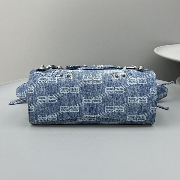 使い勝手良しバレンシアガ BBモノグラム デニム ハンドバッグ 偽物 bai78766