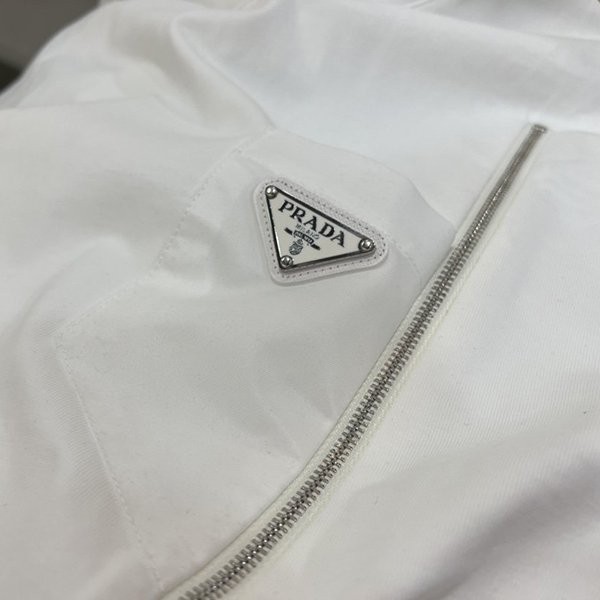 お洒落に♪プラダ コピー ロゴTシャツ ポケット付半袖 pue02325