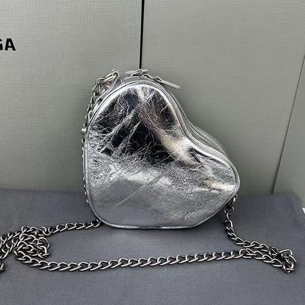 【大特価】バレンシアガ Le Cagole ハート コピー ショルダーバッグ ban92213
