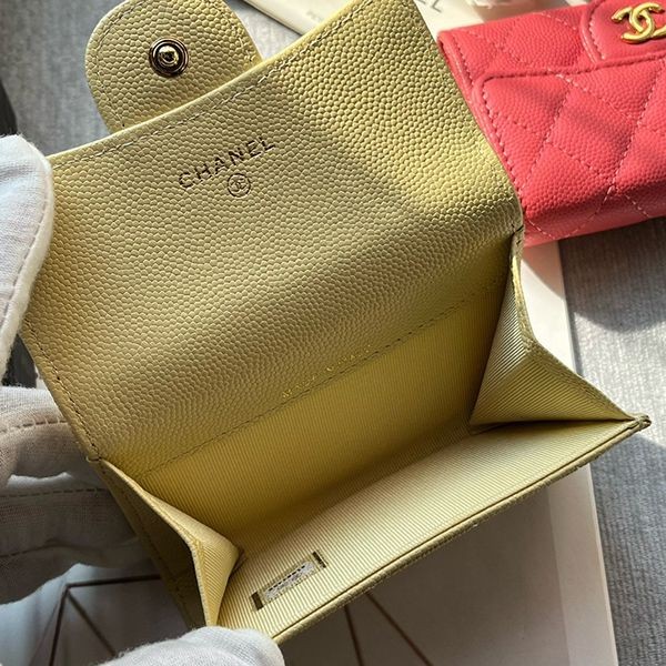 プレゼント最適シャネル ミニ財布 スーパーコピー キャビア ライトゴールド金具 shs80739