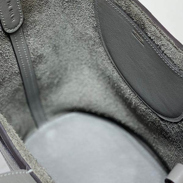 入手困難 エルメス インザループ18 コピー ゴールド金具 ハンドバッグ ery14508