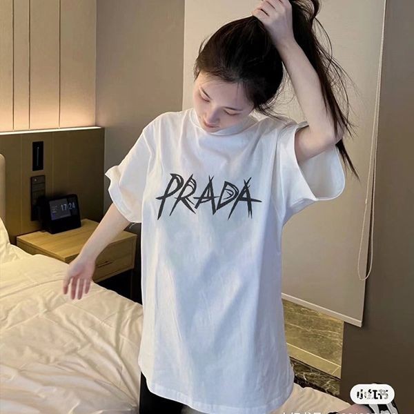 プラダ ロゴ Tシャツ スーパーコピー ホワイトお洒落に♪ pun05846