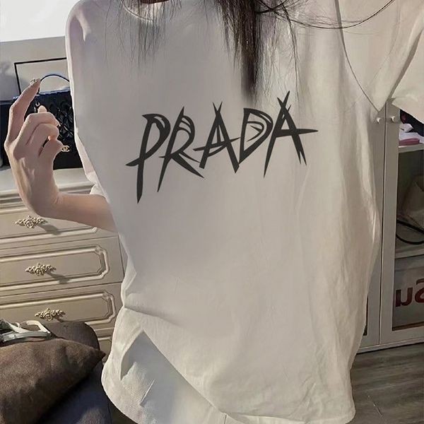 プラダ ロゴ Tシャツ スーパーコピー ホワイトお洒落に♪ pun05846