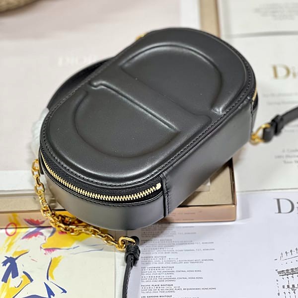 定番ディオール CD SIGNATURE オーバル カメラバッグ コピー 3色 S2201UTZQM928