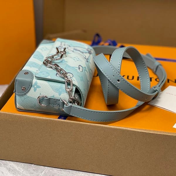 激安価格！ルイヴィトン スティーマーミニショルダーバッグ コピー M22637