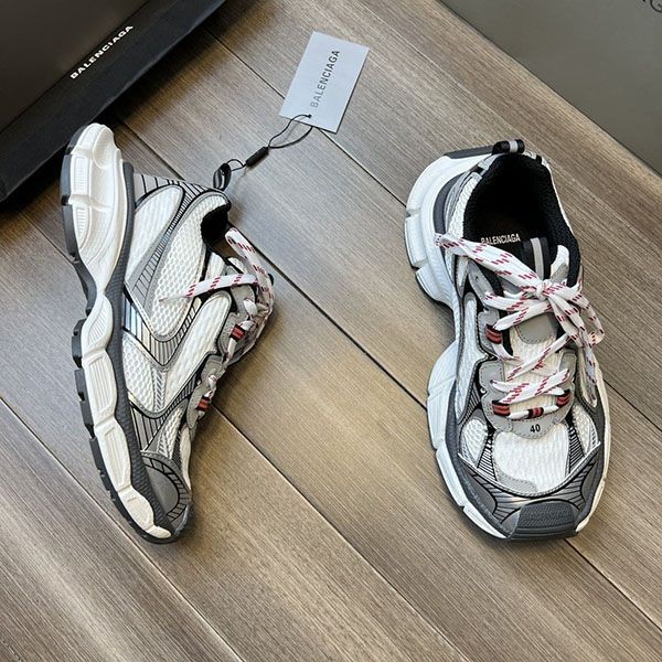 新デザイン バレンシアガ SNEAKERS スニーカー 偽物 baf97127