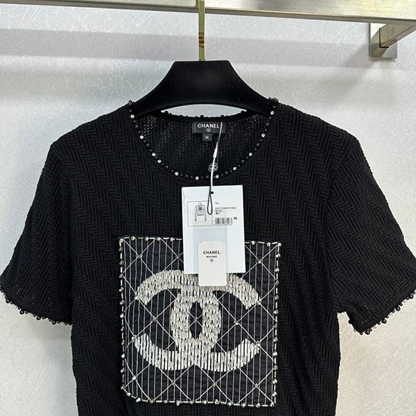 セール新作シャネル ロゴ Tシャツ 偽物 半袖トップス 2色 shv43203