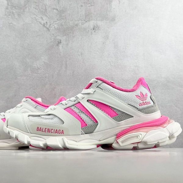 バレンシアガ ×アディダス TRIPLE S スニーカー 偽物741107 W3CZ1 9040 bab82171